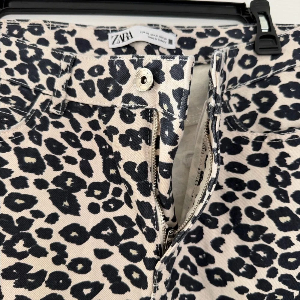 Zara Leopard Print Wide Leg Denim Pants Size 8 - Picture 2 of 6